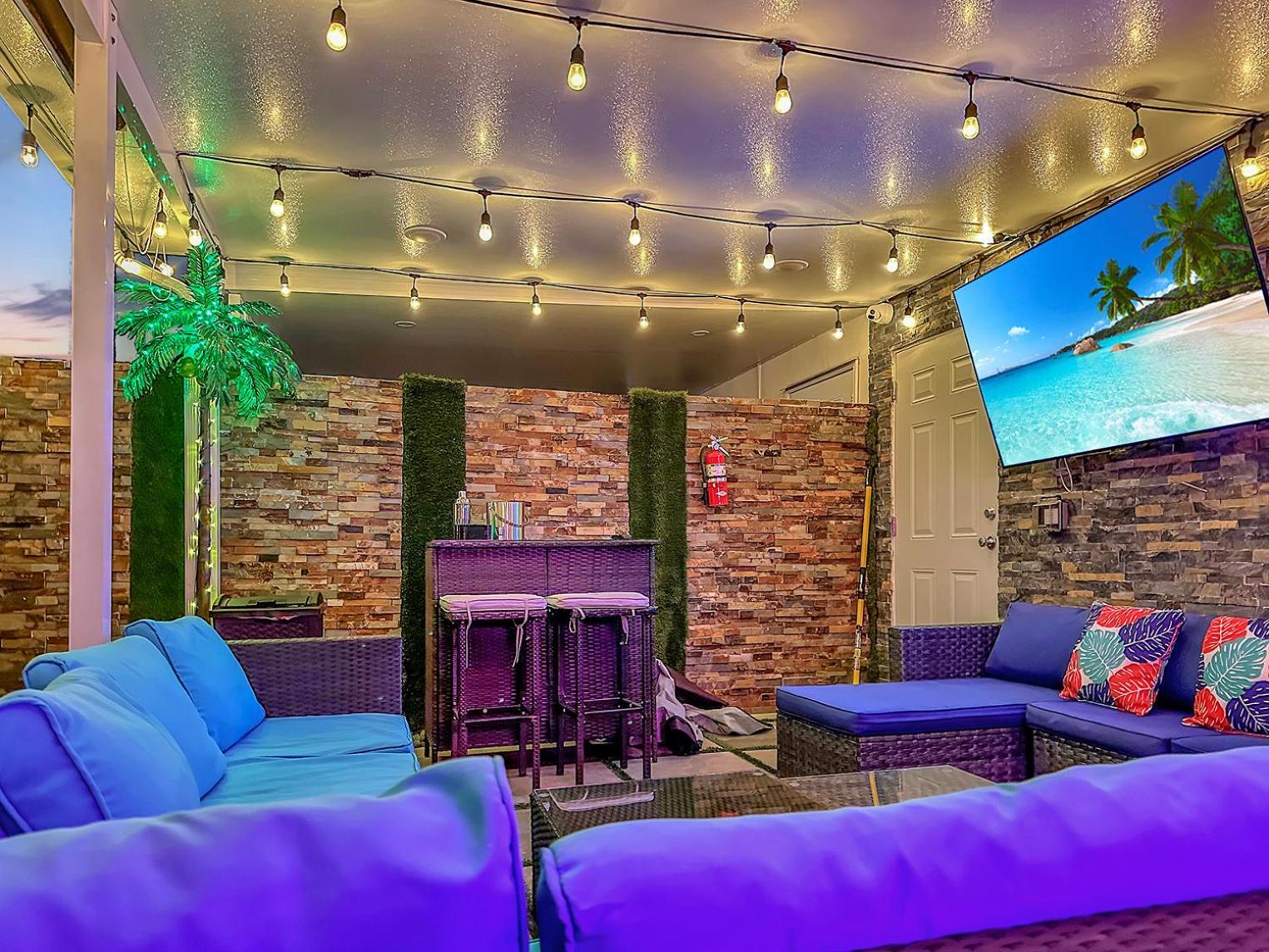 Vacay Spot Experience Luna Sky! 65" Tv Bar, Bbq, Shower Massage Jets, Music, Go To Fl Keys โฮมสเตด ภายนอก รูปภาพ